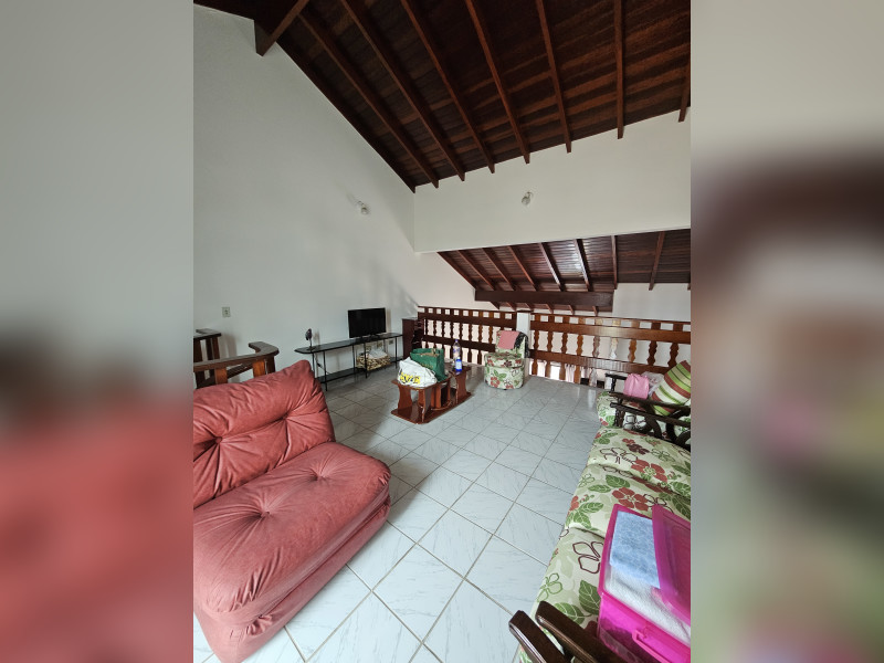 Casa à venda Bal Casa Branca com 187m² e 3 quartos por R$ 680.000 - 20250315-103239.jpg