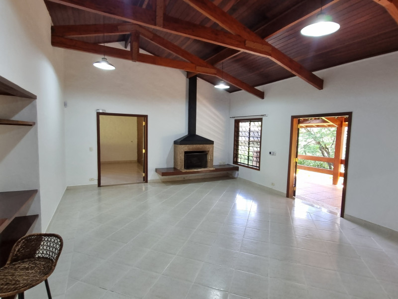 Casa de condomínio à venda Caixa D´Água com 300m² e 3 quartos por R$ 1.750.000 - 20250305-144550-resized-1.jpg
