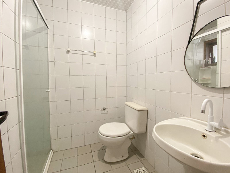 Apartamento à venda Centro com 56m² e 1 quarto por R$ 180.000 - img-20250114-wa0006.jpg