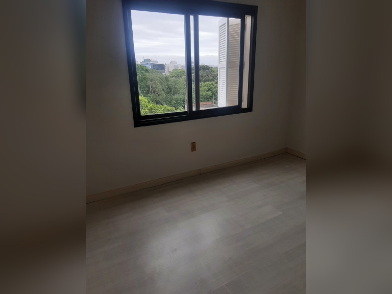 Cobertura à venda Nonoai com 170m² e 3 quartos por R$ 450.000 - 20241122-095614.jpg