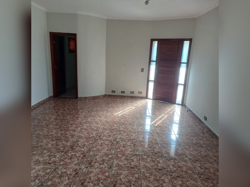 Casa à venda Residencial Corrocher com 379m² e 3 quartos por R$ 650.000 - 1000027143.jpg