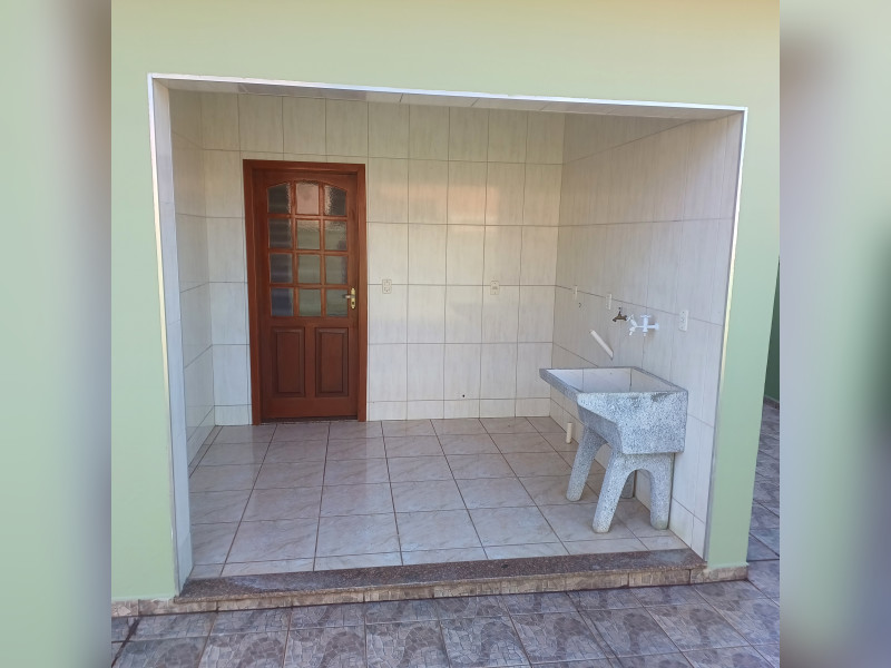 Casa à venda Residencial Corrocher com 379m² e 3 quartos por R$ 650.000 - 1000027169.jpg