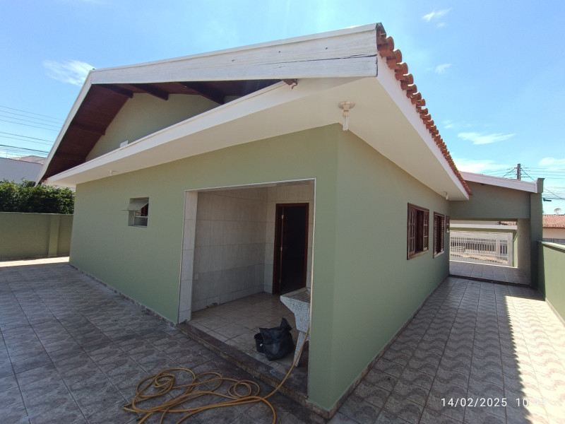 Casa à venda Residencial Corrocher com 379m² e 3 quartos por R$ 650.000 - 1000248266.jpg