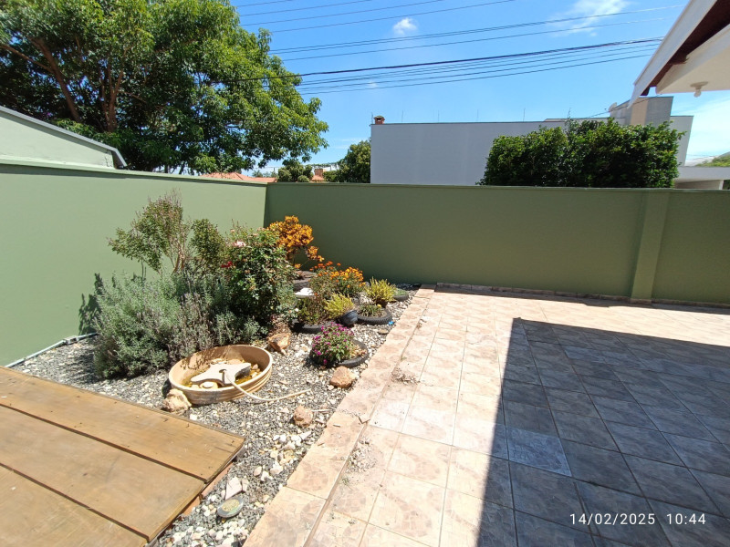 Casa à venda Residencial Corrocher com 379m² e 3 quartos por R$ 650.000 - 1000248272.jpg