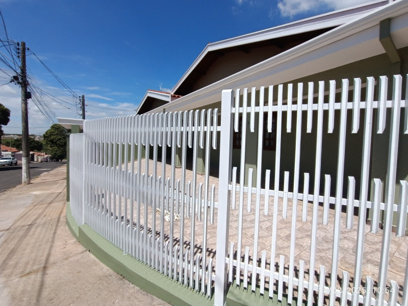 Casa à venda Residencial Corrocher com 379m² e 3 quartos por R$ 650.000 - 1000248276.jpg