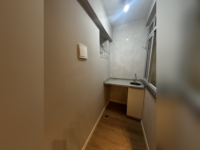 Apartamento à venda Centro com 58m² e 2 quartos por R$ 550.000 - img-1642.jpeg