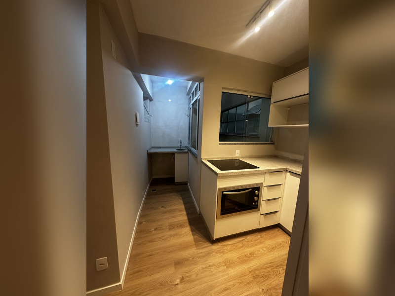 Apartamento à venda Centro com 58m² e 2 quartos por R$ 550.000 - img-1643.jpeg