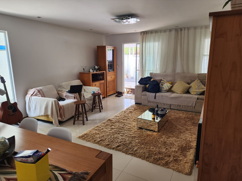 Casa à venda Serra Grande com 225m² e 3 quartos por R$ 769.999 - whatsapp-image-2025-05-24-at-131032-3.jpeg