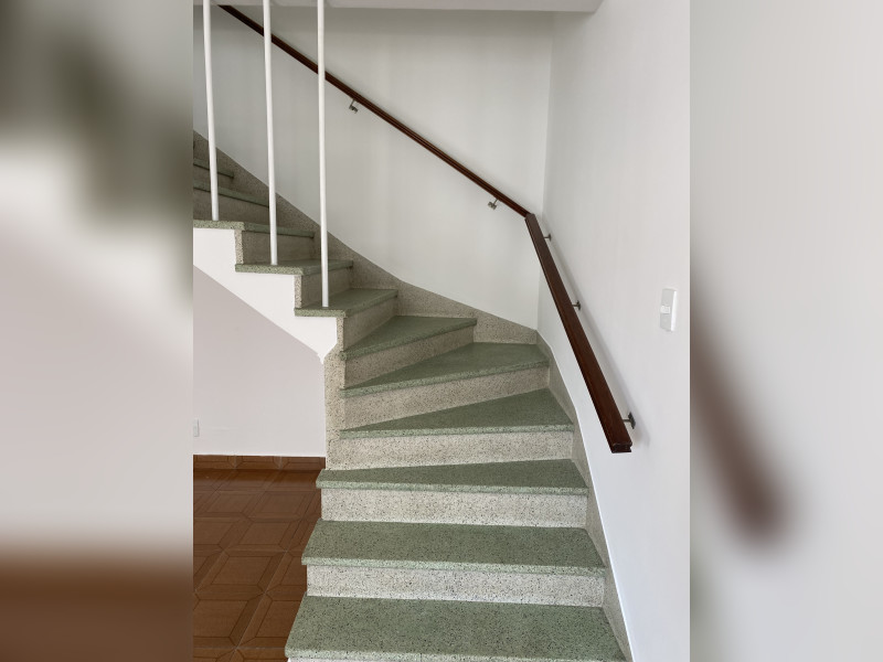 Casa à venda São José com 128m² e 3 quartos por R$ 690.000 - img-8208.jpeg