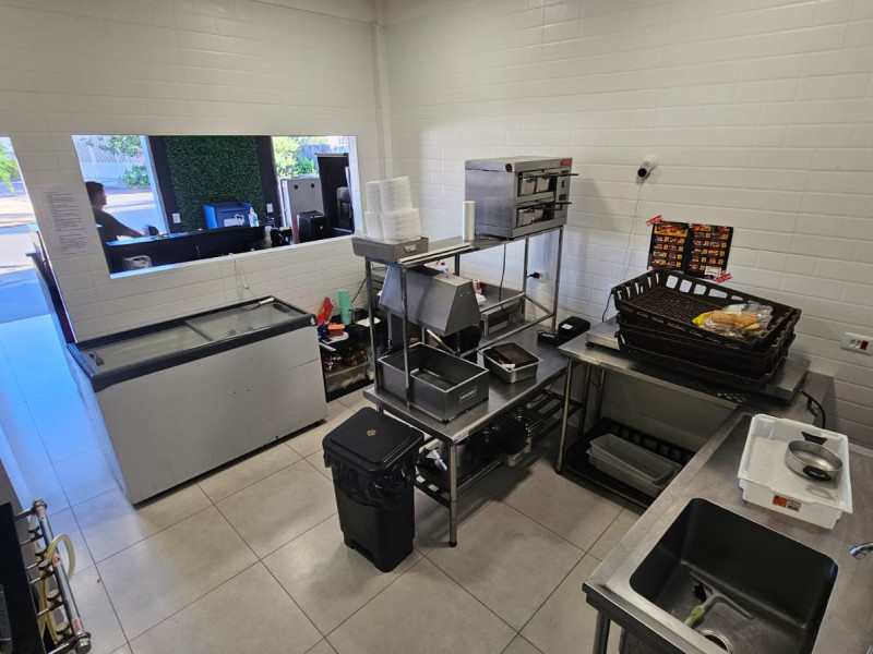 Comercial para alugar Cidade Industrial com 64m² e 0 quartos por R$ 3.500 - whatsapp-image-2025-04-28-at-190227.jpeg