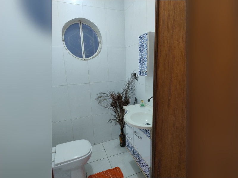 Casa à venda Parque Santana com 17852m² e 2 quartos por R$ 800.000 - 17-lavabo.jpg