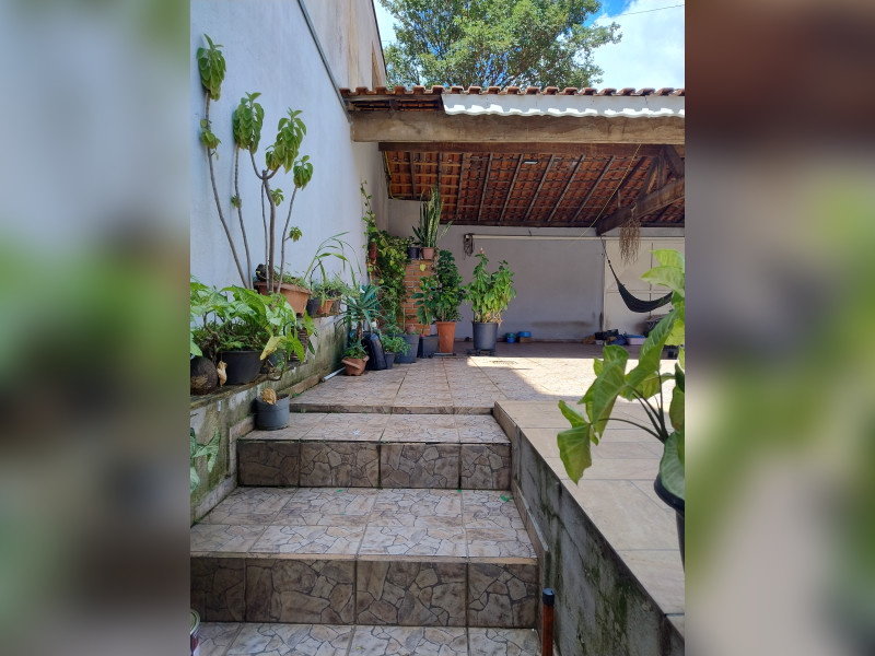Casa à venda Parque Santana com 17852m² e 2 quartos por R$ 800.000 - 19-quintal.jpg