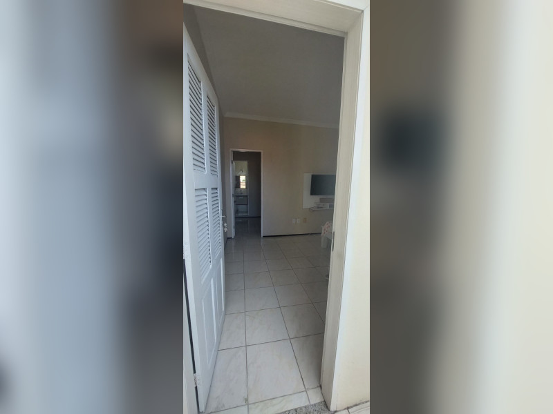 Apartamento à venda Montese com 80m² e 3 quartos por R$ 160.000 - whatsapp-image-2023-06-18-at-132156-3.jpeg