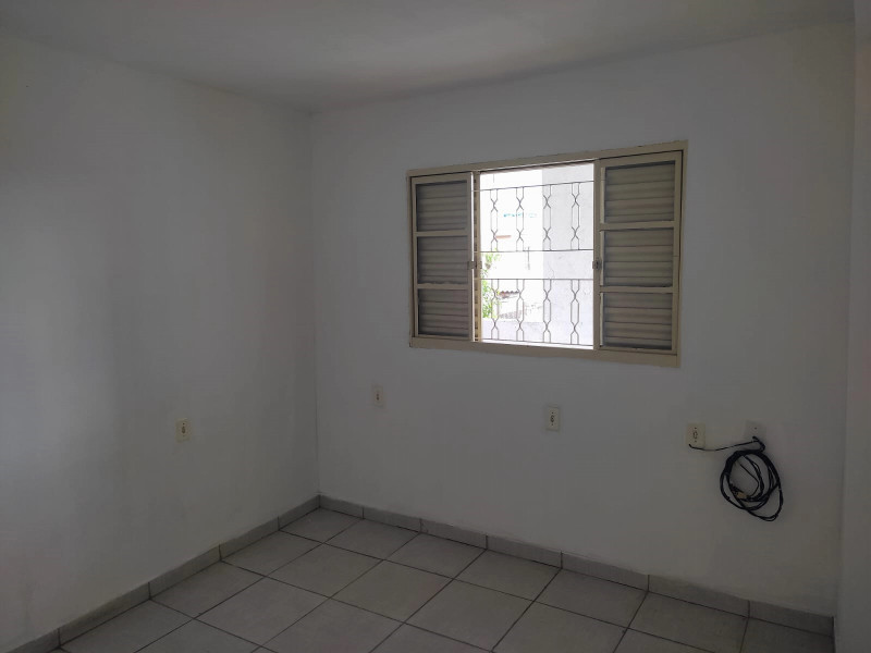 Casa à venda Jardim São Jorge com 280m² e 3 quartos por R$ 410.000 - 26.jpg