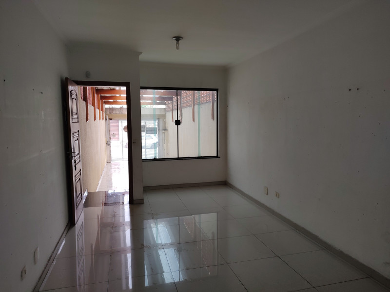 Casa à venda Vila Califórnia com 210m² e 3 quartos por R$ 810.000 - img-20250503-155546988.jpg