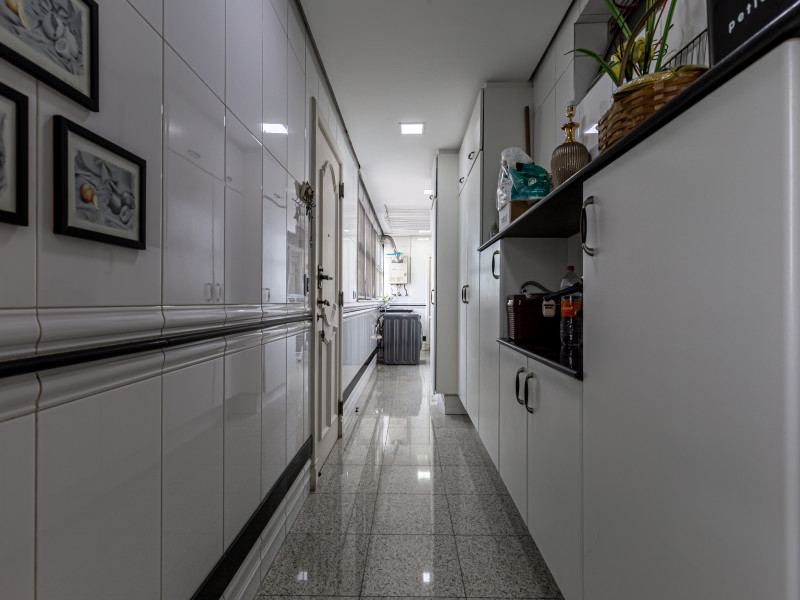 Cobertura à venda Jardim Paulista com 496m² e 5 quartos por R$ 6.600.000 - ed-maria-tereza-apto-131-area-servico-e-cozinha-4.jpg