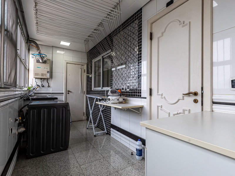 Cobertura à venda Jardim Paulista com 496m² e 5 quartos por R$ 6.600.000 - ed-maria-tereza-apto-131-area-servico-e-cozinha-5.jpg