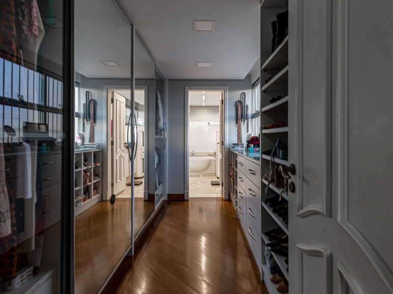 Cobertura à venda Jardim Paulista com 496m² e 5 quartos por R$ 6.600.000 - ed-maria-tereza-apto-131-suite-5-andar-superior-5.jpg