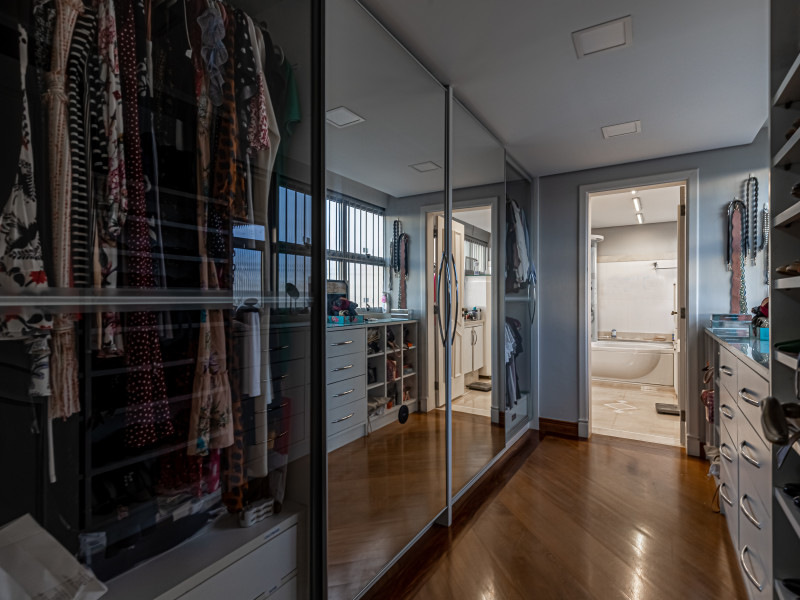 Cobertura à venda Jardim Paulista com 496m² e 5 quartos por R$ 6.600.000 - ed-maria-tereza-apto-131-suite-5-andar-superior-6.jpg