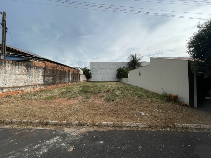 Terreno à venda Centro com 300m² e 0 quartos por R$ 90.000 - img-4765.jpeg