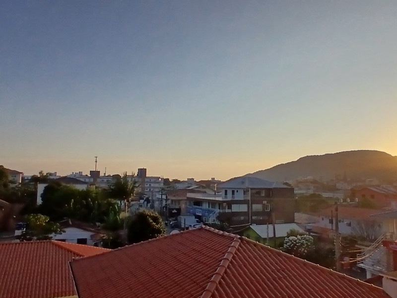 Apartamento à venda Santinho com 79m² e 2 quartos por R$ 630.000 - 20250425-070528.jpg