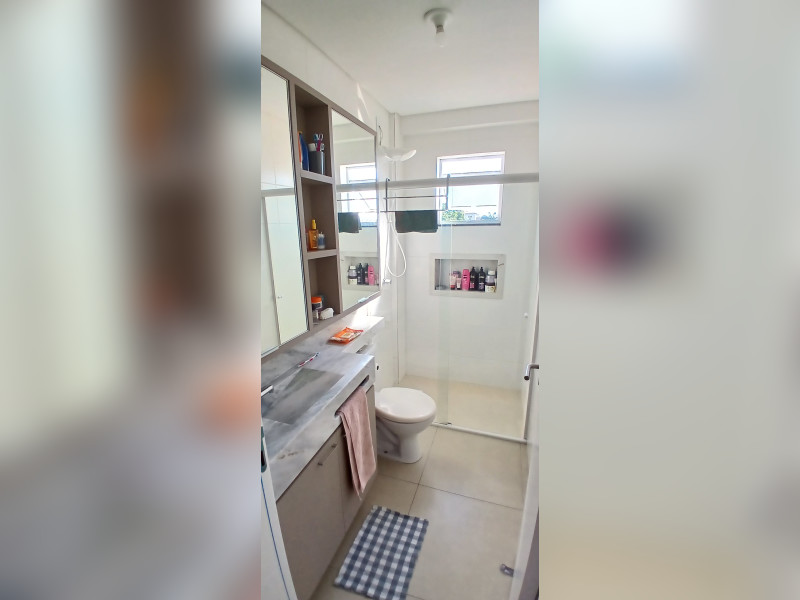 Apartamento à venda Santinho com 79m² e 2 quartos por R$ 630.000 - 20250425-092047.jpg