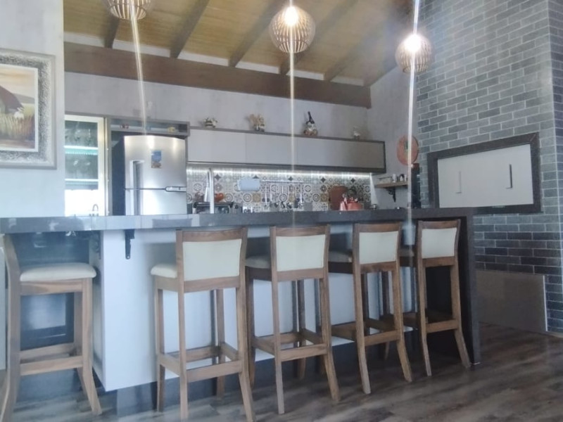 Casa à venda Seminário com 190m² e 2 quartos por R$ 1.200.000 - img-20250119-wa0085.jpg