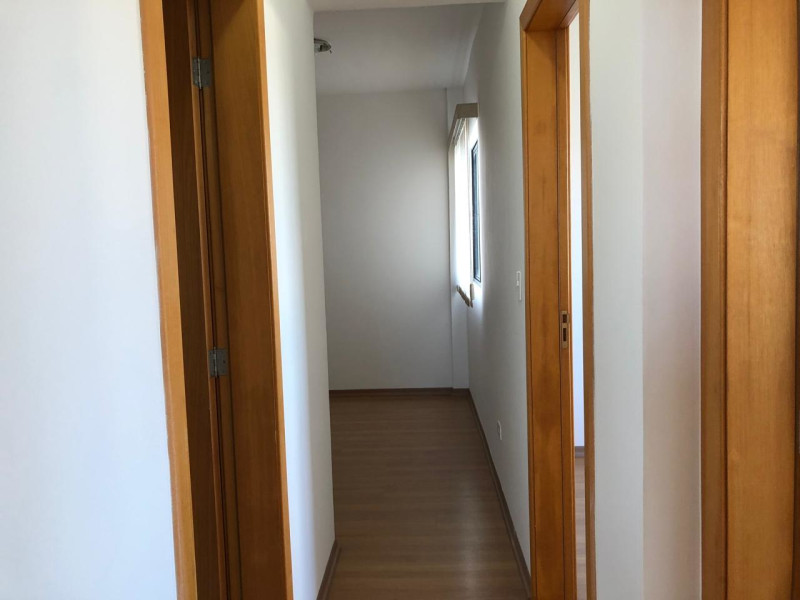 Apartamento à venda Vargem Grande com 60m² e 3 quartos por R$ 270.000 - imagem-do-whatsapp-de-2025-05-09-as-125207-48f7bf16.jpg