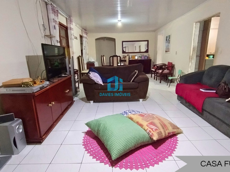Casa à venda Vargem Grande com 360m² e 5 quartos por R$ 490.000 - 997504069-casa-pinhais-vargem-grande.jpg