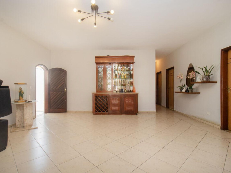Casa à venda Pedreira com 477m² e 3 quartos por R$ 990.000 - img-20250813-wa0034.jpg