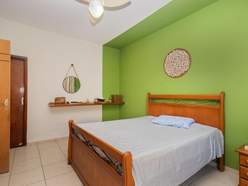 Casa à venda Pedreira com 477m² e 3 quartos por R$ 990.000 - img-20250813-wa0037.jpg