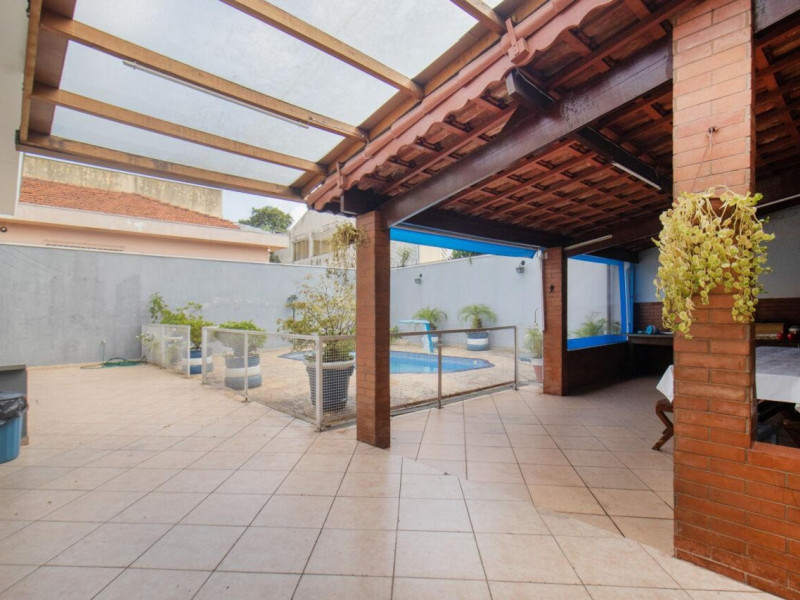 Casa à venda Pedreira com 477m² e 3 quartos por R$ 990.000 - img-20250813-wa0068.jpg