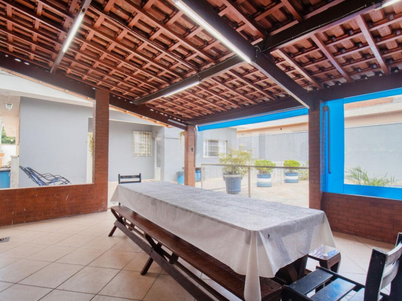 Casa à venda Pedreira com 477m² e 3 quartos por R$ 990.000 - img-20250813-wa0073.jpg
