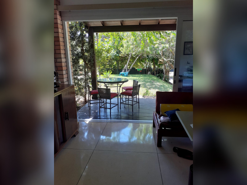 Casa de condomínio à venda Rio Tavares com 390m² e 4 quartos por R$ 7.900 - msskeydo8inx8tm3nunjjo5y.jpeg