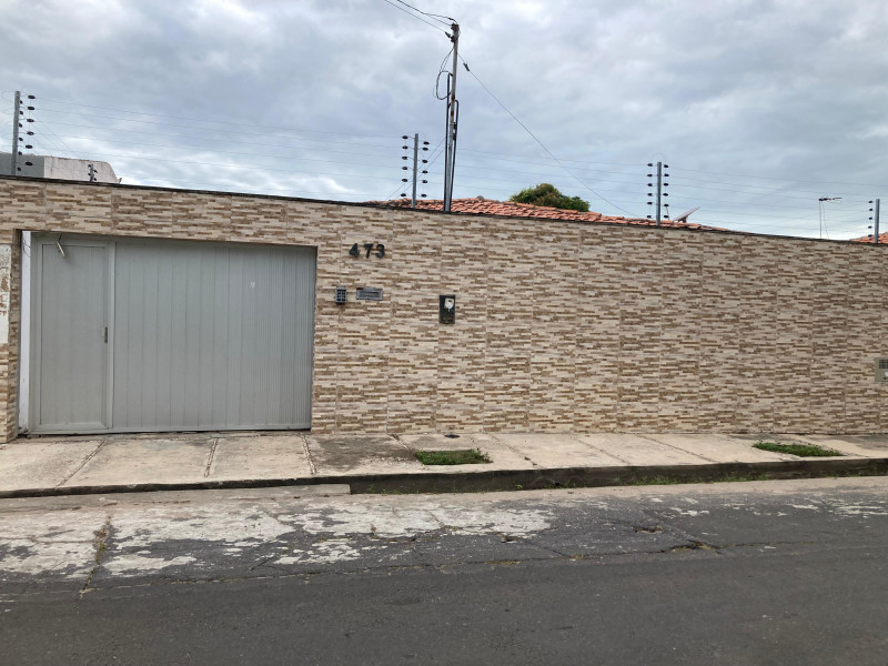 Casa à venda Acarape com 130m² e 2 quartos por R$ 350.000 - img-20250519-wa0502.jpg