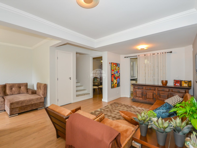 Casa à venda Pilarzinho com 198m² e 3 quartos por R$ 790.000 - 28-16-1-1630x1080.jpg