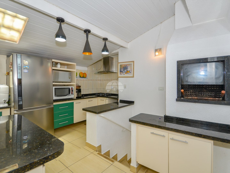 Casa à venda Pilarzinho com 198m² e 3 quartos por R$ 790.000 - 7-21-1-1630x1080.jpg