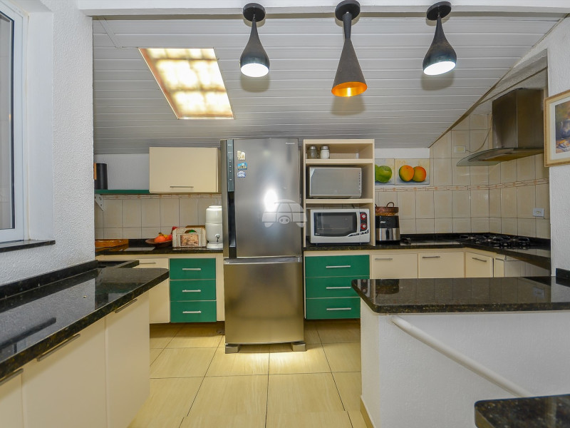 Casa à venda Pilarzinho com 198m² e 3 quartos por R$ 790.000 - 7-22-1-1630x1080.jpg