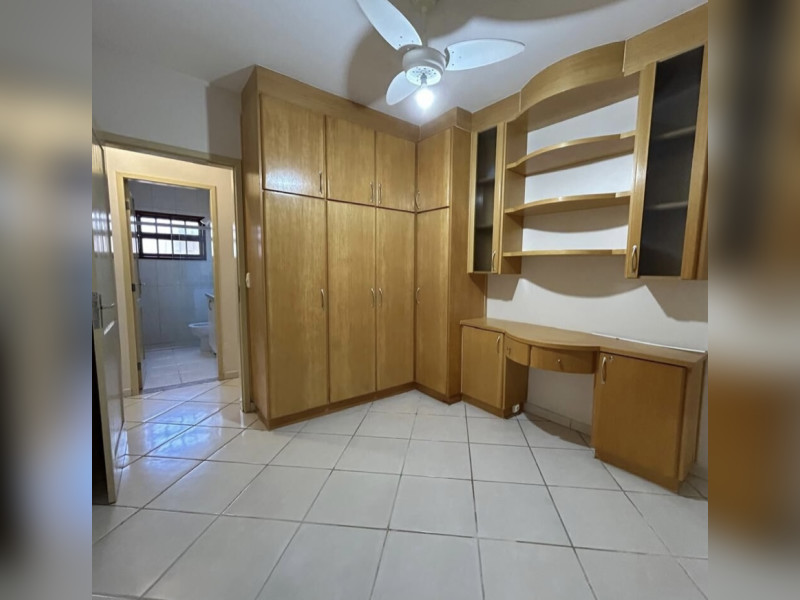 Casa à venda Carianos com 118m² e 3 quartos por R$ 1.050.000 - img-5899.jpeg