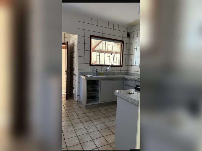 Casa à venda Carianos com 118m² e 3 quartos por R$ 1.050.000 - img-5900.jpeg