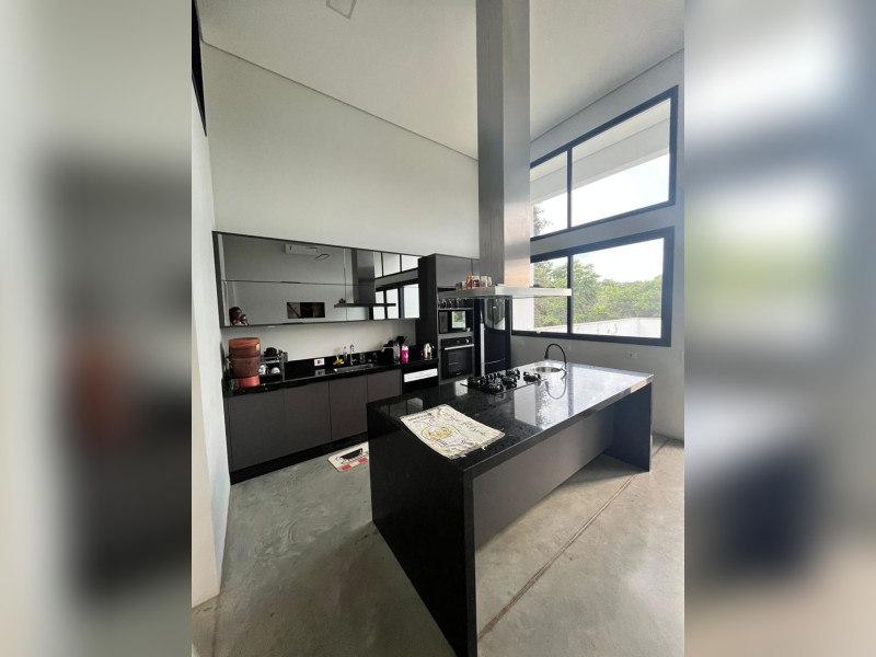 Casa de condomínio à venda Village Ipanema I com 326m² e 3 quartos por R$ 2.200.000 - whatsapp-image-2025-05-22-at-114424-1.jpeg