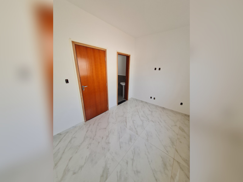 Casa à venda Jardim Simus com 86m² e 2 quartos por R$ 420.000 - 20240905-090224.jpg