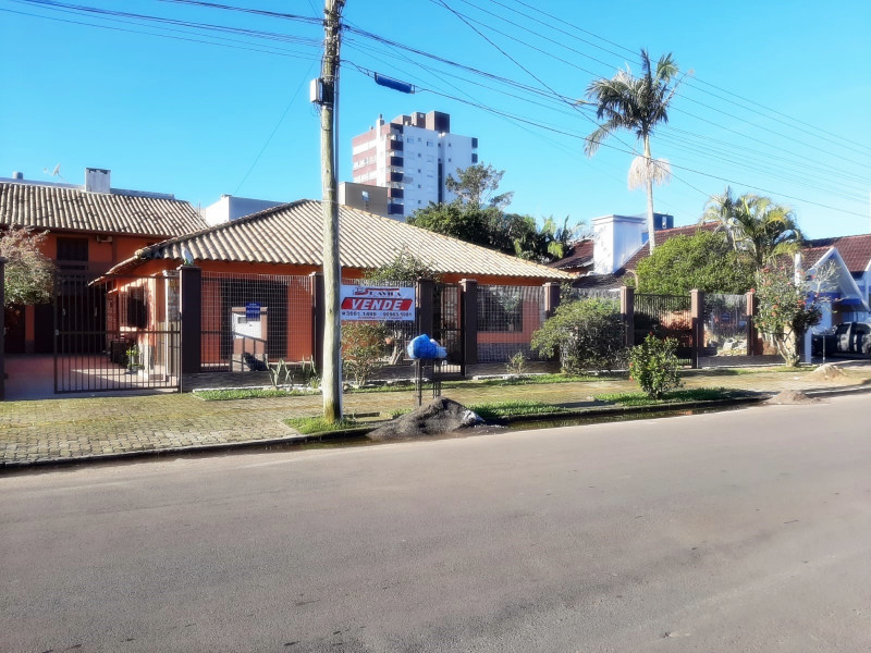 Casa à venda Centro com 625m² e 6 quartos por R$ 1.500.000 - frente-da-esq.jpeg
