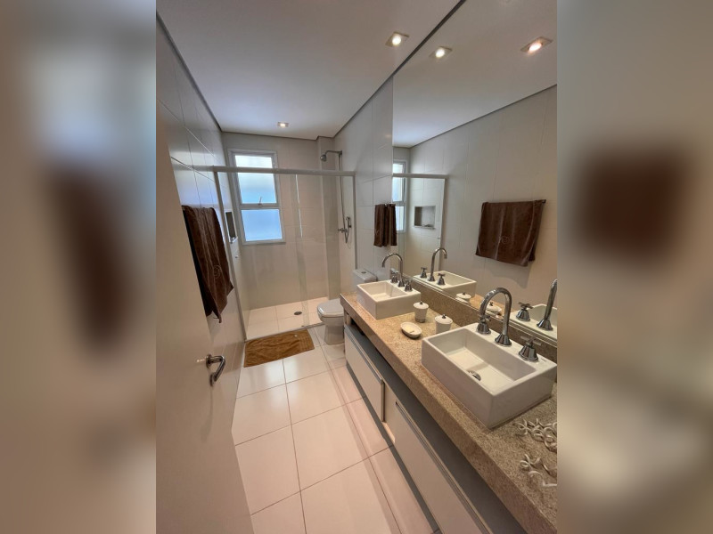 Casa de condomínio à venda Parque Enseada com 350m² e 4 quartos por R$ 2.100.000 - whatsapp-image-2025-05-29-at-101929-3.jpeg