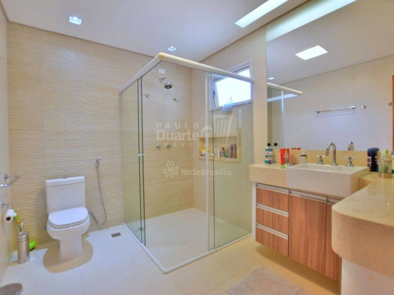 Casa de condomínio à venda Setor Habitacional Tororó (Jardim Botânico) com 372m² e 5 quartos por R$ 2.100.000 - 56e17c0b-0145-403a-8338-710169de6c2c-1-all-28817.jpg