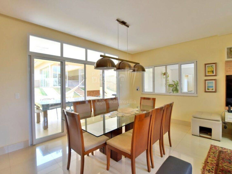 Casa de condomínio à venda Setor Habitacional Tororó (Jardim Botânico) com 372m² e 5 quartos por R$ 2.100.000 - 56e17c0b-0145-403a-8338-710169de6c2c-1-all-28839.jpg