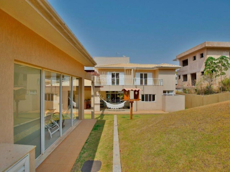Casa de condomínio à venda Setor Habitacional Tororó (Jardim Botânico) com 372m² e 5 quartos por R$ 2.100.000 - 56e17c0b-0145-403a-8338-710169de6c2c-1-all-28845.jpg