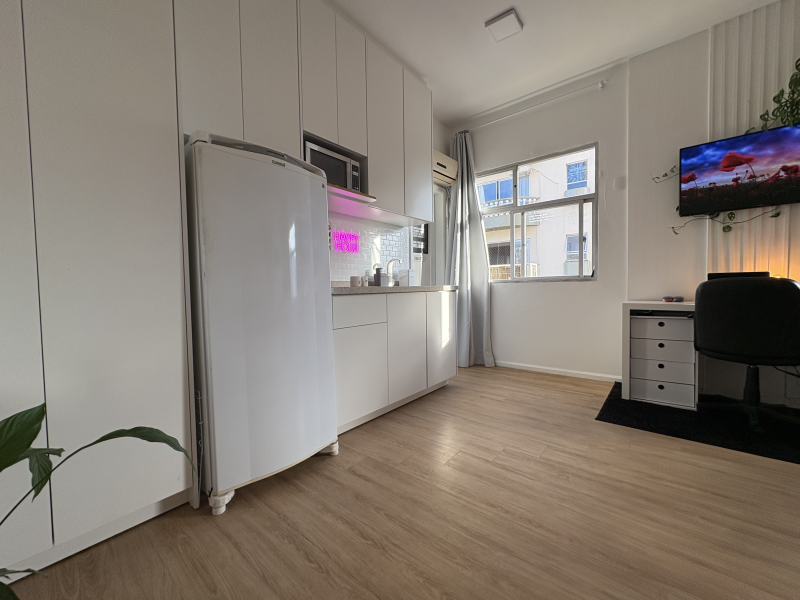 Studio à venda Centro com 22m² e 1 quarto por R$ 270.000 - img-0585.png