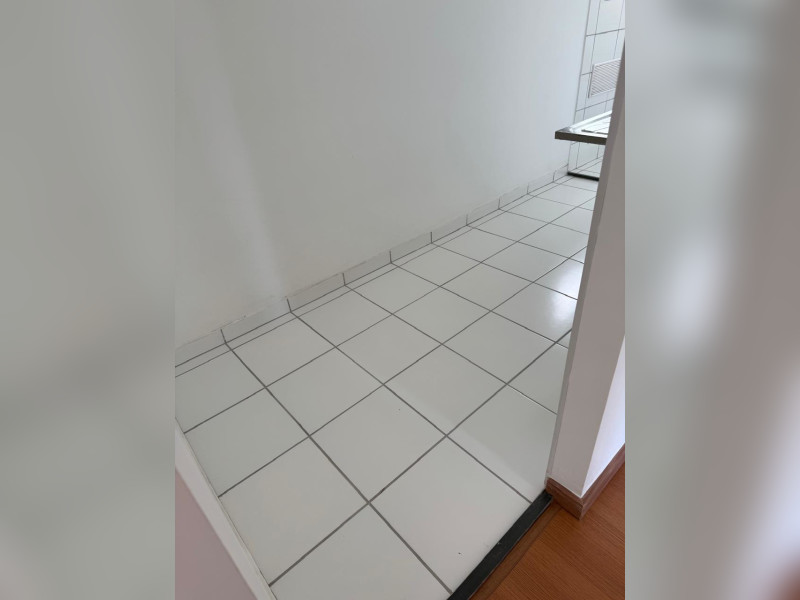 Apartamento à venda Taquara com 45m² e 2 quartos por R$ 165.000 - 1000100628.jpg
