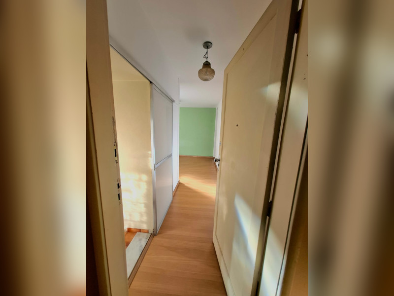 Apartamento à venda Centro com 60m² e 2 quartos por R$ 220.000 - img-20250516-wa0014.jpg